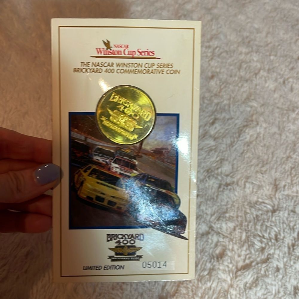 NASCAR Winston cup series brickyard 400 commemorative coin limited edition